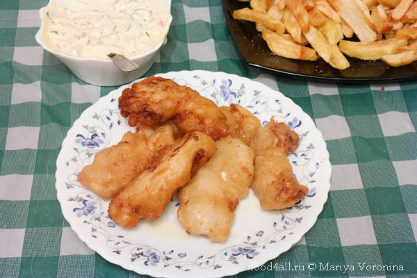 Рыба в пивном кляре с соусом тартар (fish&chips)